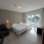 Hotel Riveiro 2*