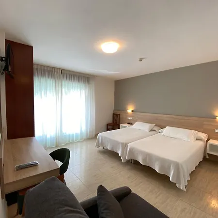 Hotell Riveiro 2*