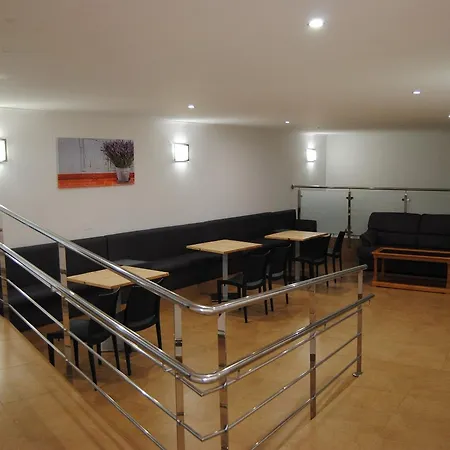 Riveiro Ii Hotel 2*